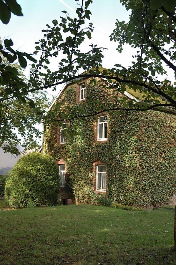 Ruhiges, Gemuetliches Ferienhaus Mit Grossem Garten Waimes Luaran gambar